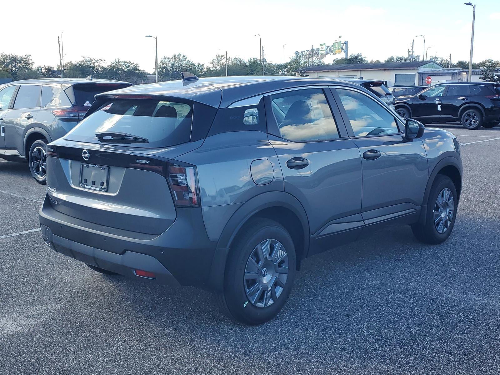 2026 Nissan Kicks S FWD