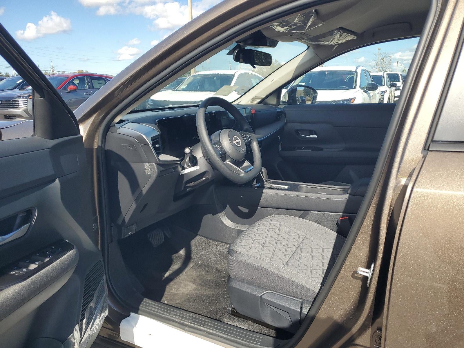 2026 Nissan Kicks SV FWD