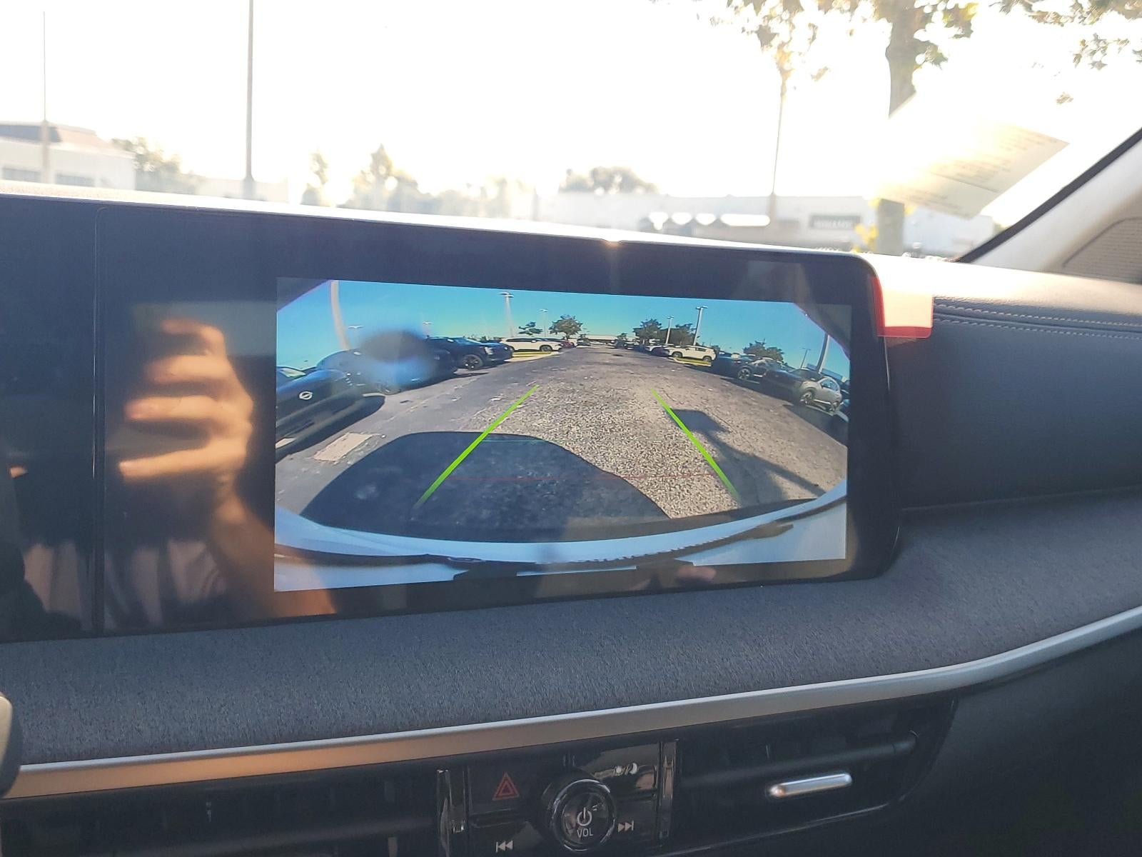 2026 Nissan Kicks SV FWD