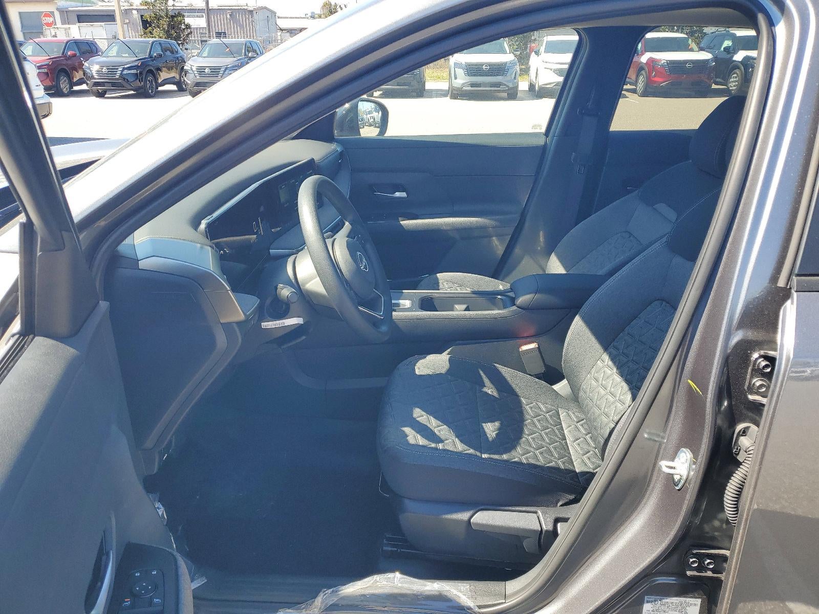 2026 Nissan Kicks SV FWD