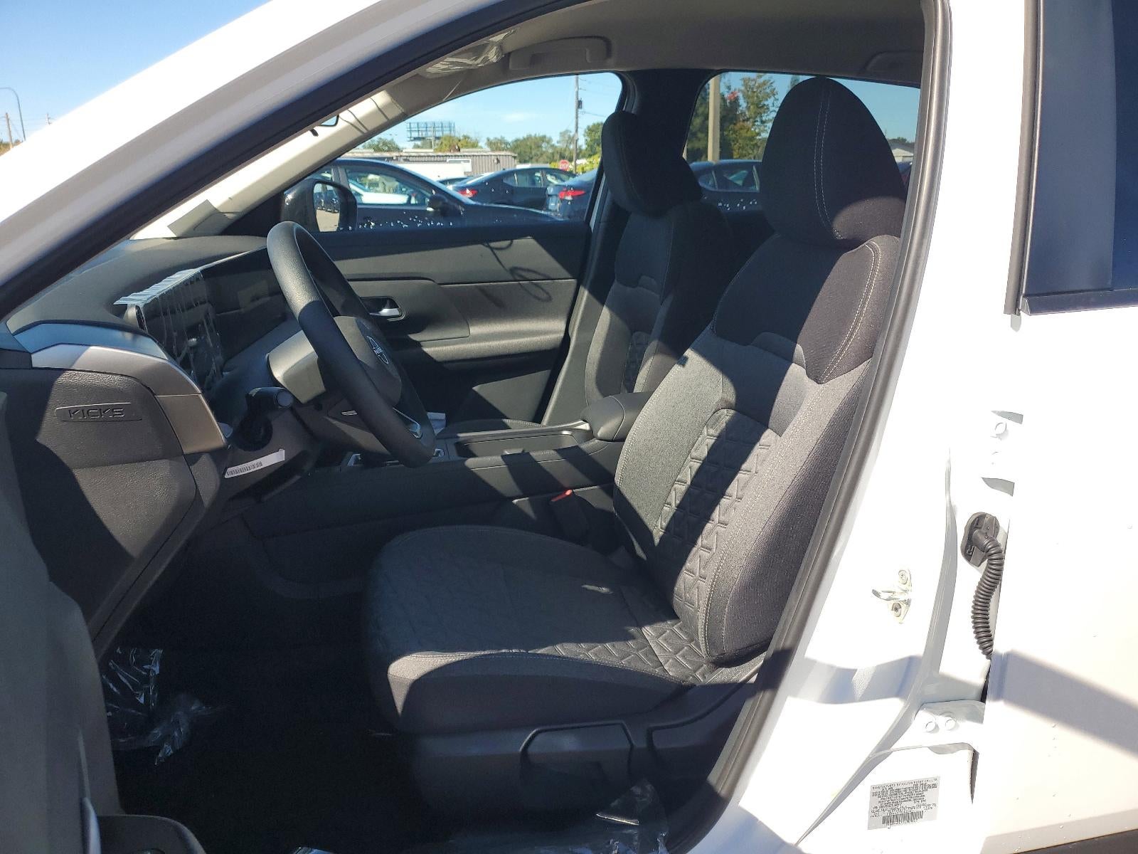 2026 Nissan Kicks SV FWD