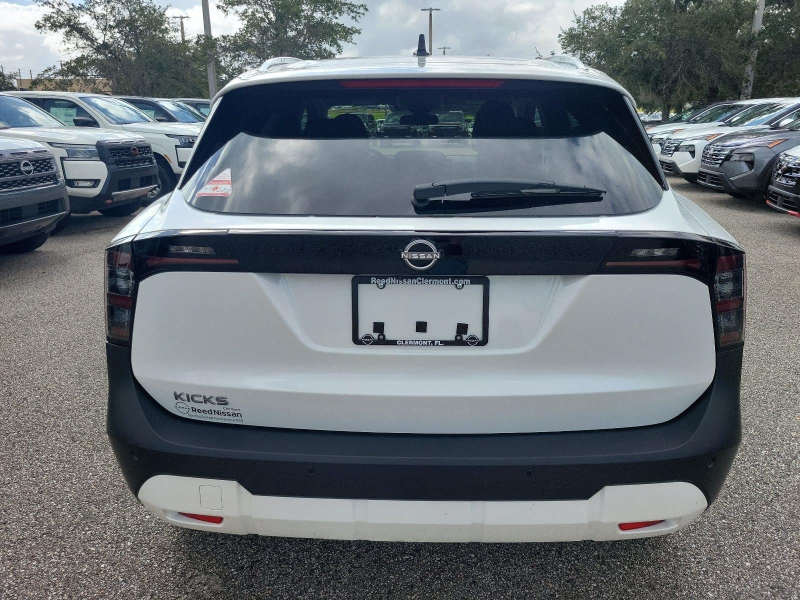 2026 Nissan Kicks SV FWD