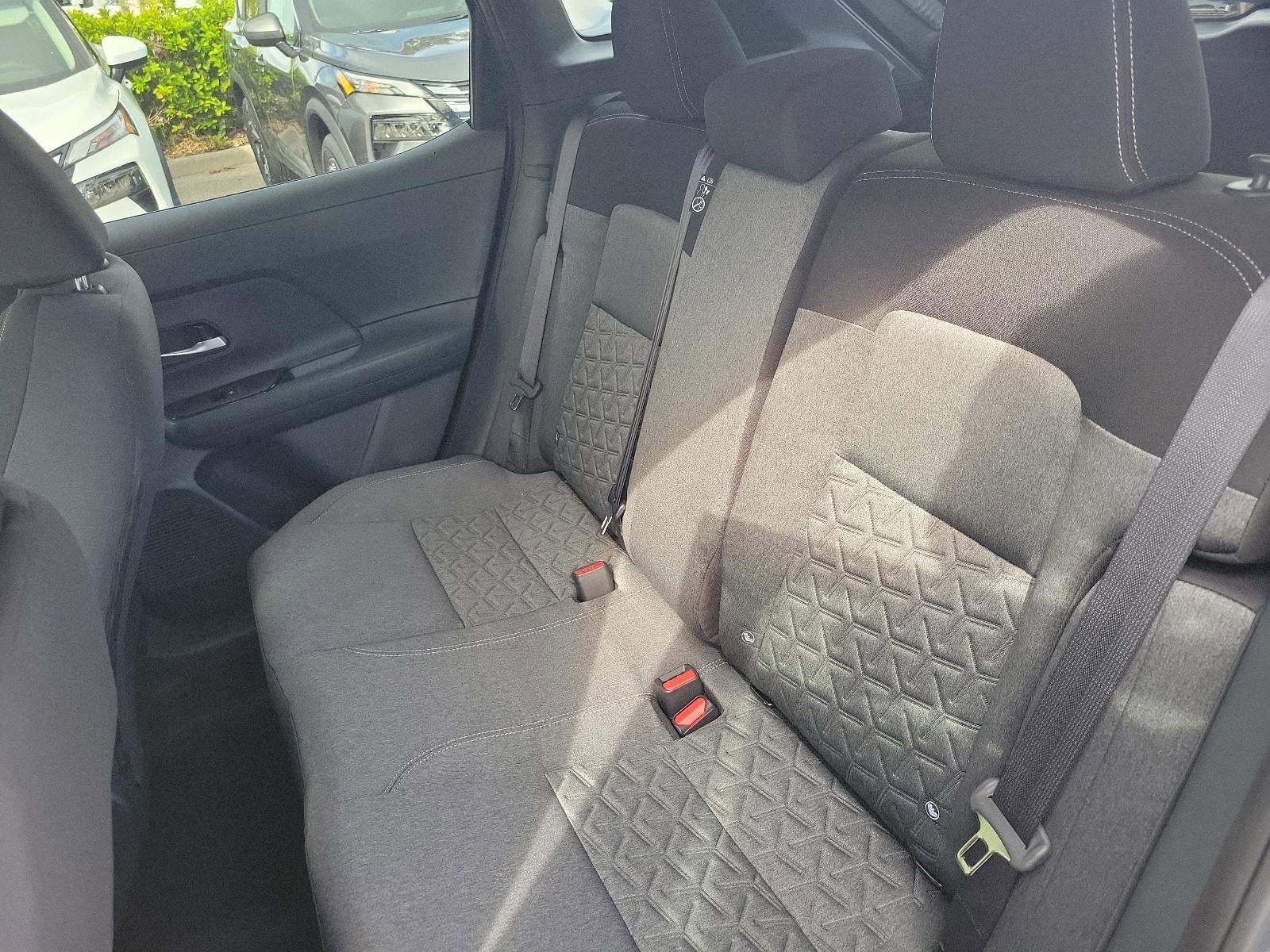 2026 Nissan Kicks SV FWD