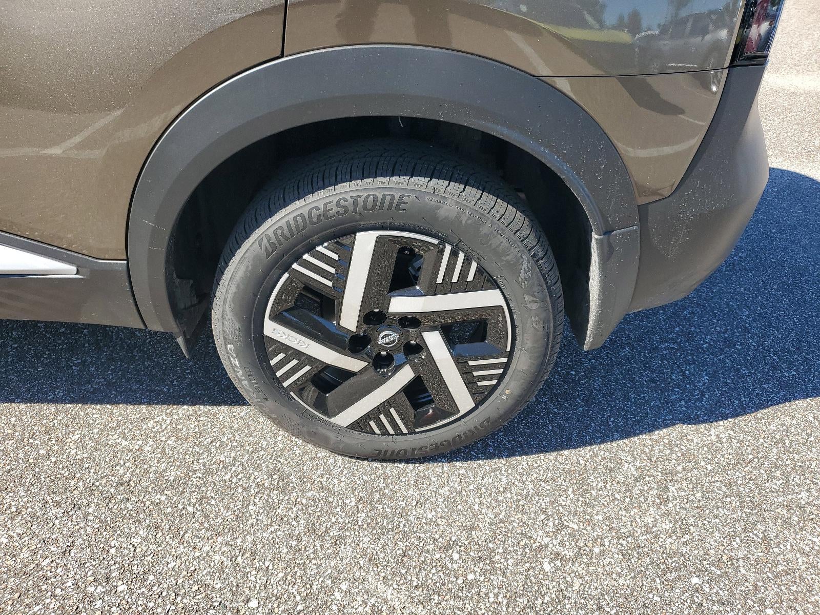 2026 Nissan Kicks SV FWD