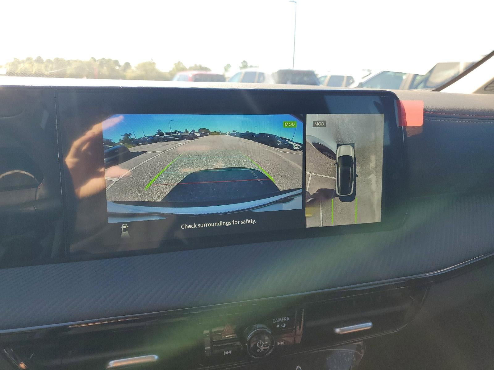 2026 Nissan Kicks SR FWD