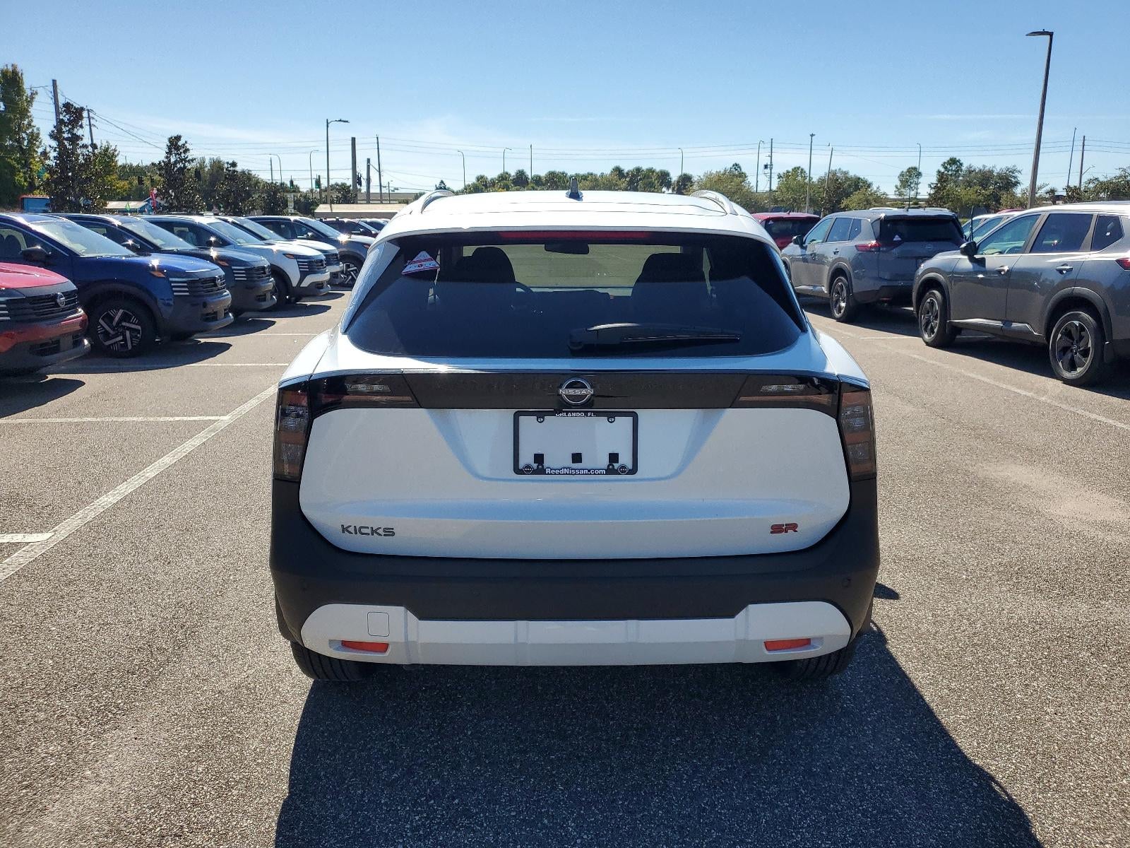 2026 Nissan Kicks SR FWD