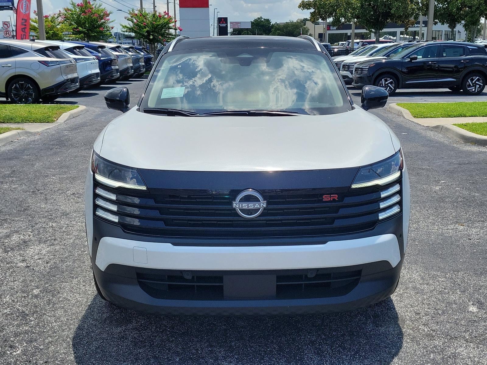 2026 Nissan Kicks SR FWD
