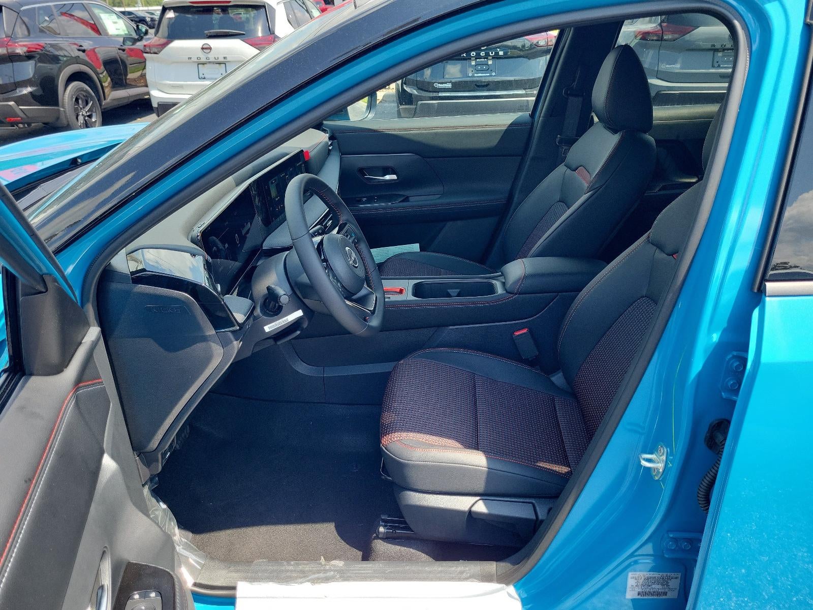 2026 Nissan Kicks SR FWD