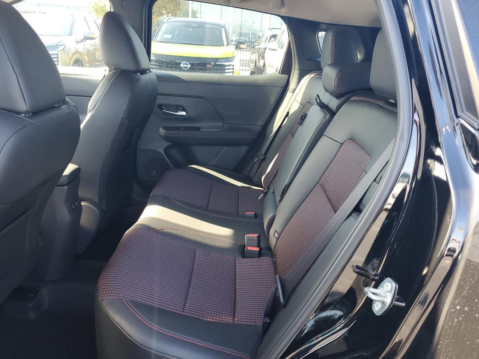 2025 Nissan Kicks SR FWD