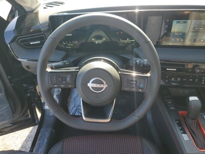 2025 Nissan Kicks SR FWD