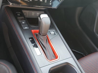 2025 Nissan Kicks SR FWD