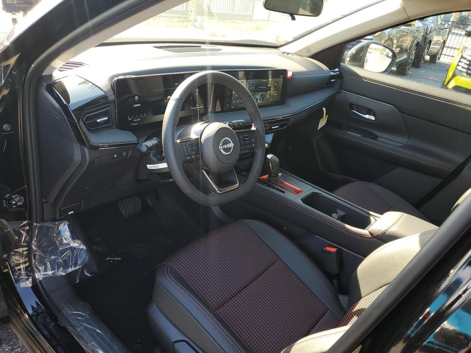 2025 Nissan Kicks SR FWD