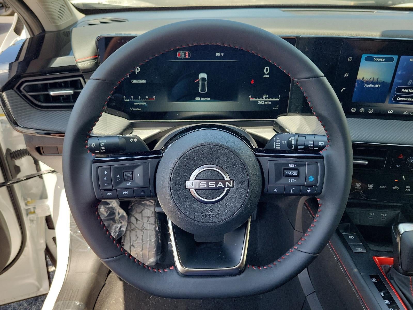 2026 Nissan Kicks SR FWD
