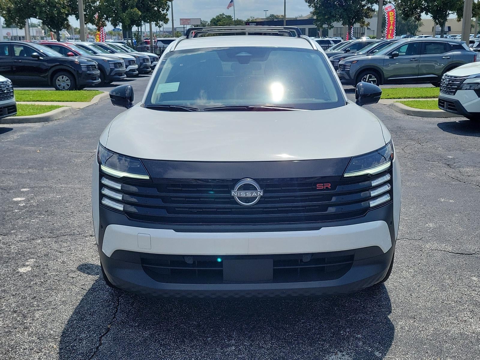 2026 Nissan Kicks SR FWD