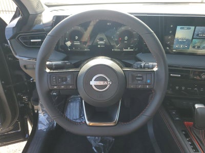 2025 Nissan Kicks SR FWD