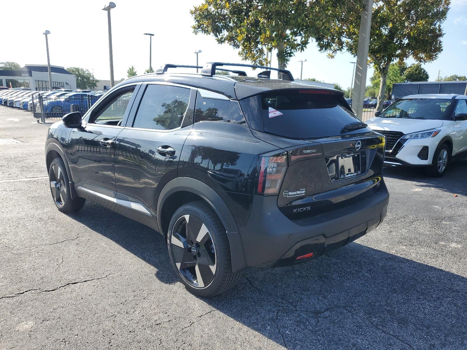 2025 Nissan Kicks SR FWD