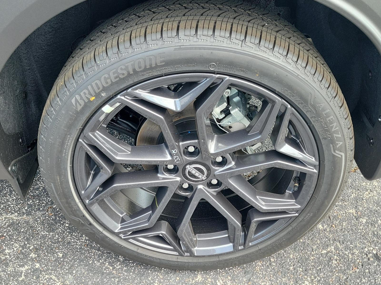 2026 Nissan Kicks SR FWD