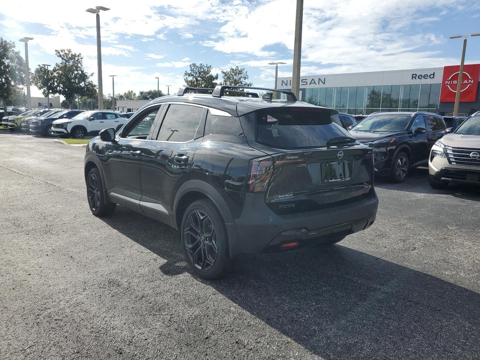 2025 Nissan Kicks SR FWD