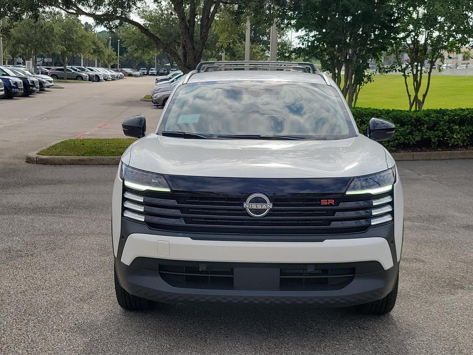 2026 Nissan Kicks SR FWD