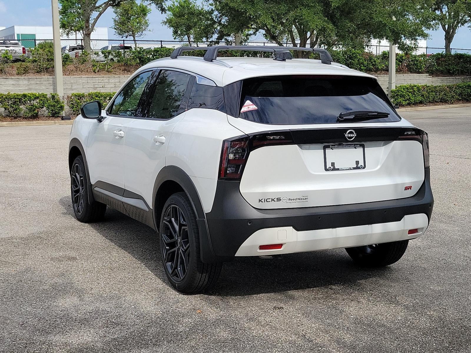 2026 Nissan Kicks SR FWD