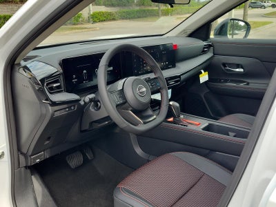 2026 Nissan Kicks SR FWD