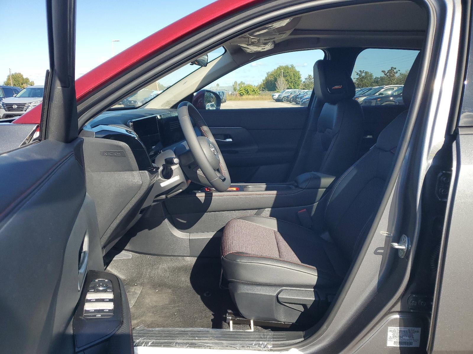 2026 Nissan Kicks SR FWD