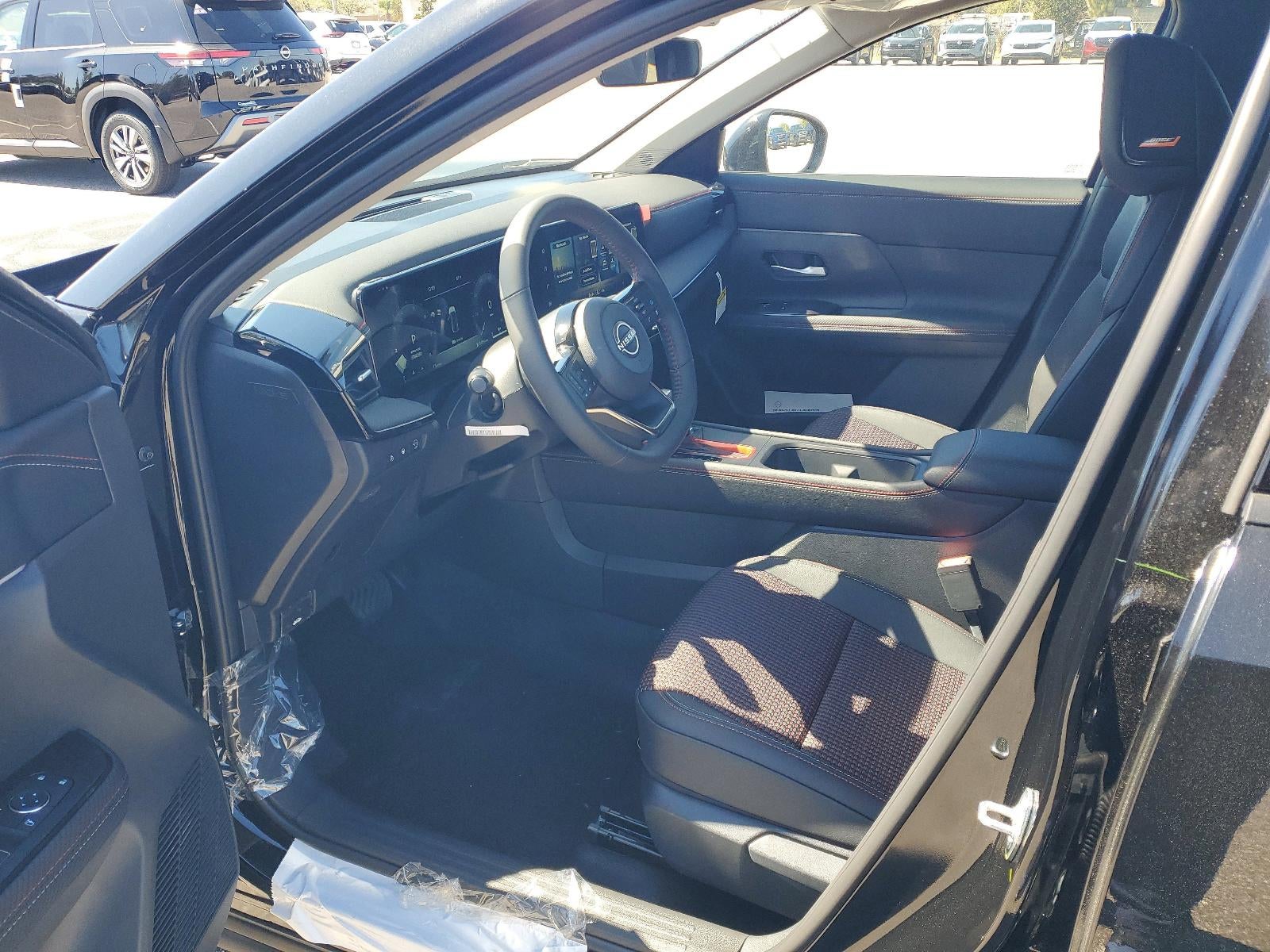 2026 Nissan Kicks SR FWD