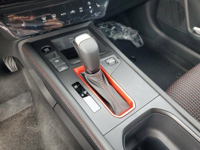 2026 Nissan Kicks SR FWD