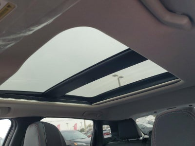 2026 Nissan Kicks SR FWD