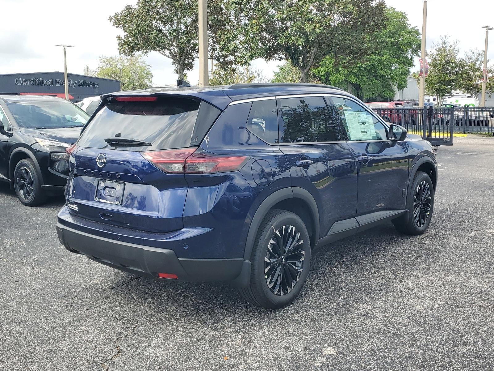 2026 Nissan Rogue 2026.5 FWD Dark Armor
