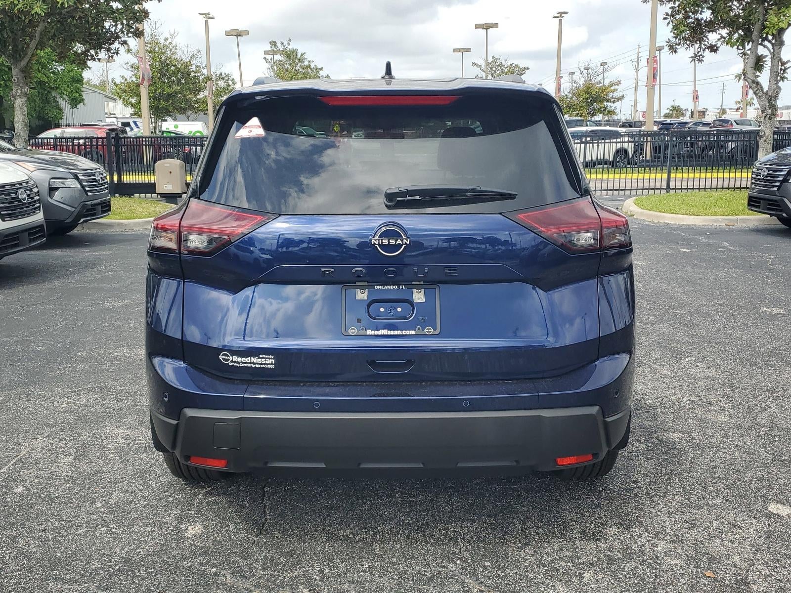 2026 Nissan Rogue 2026.5 FWD Dark Armor