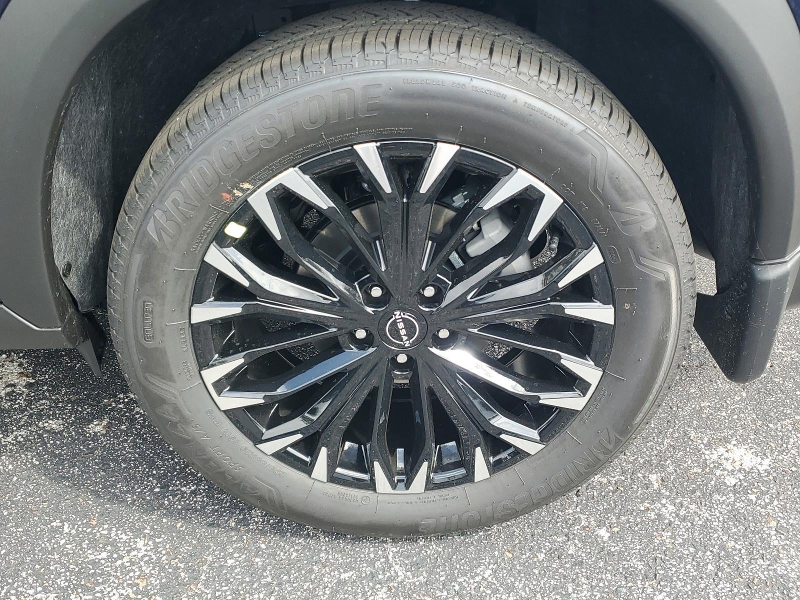 2026 Nissan Rogue 2026.5 FWD Dark Armor