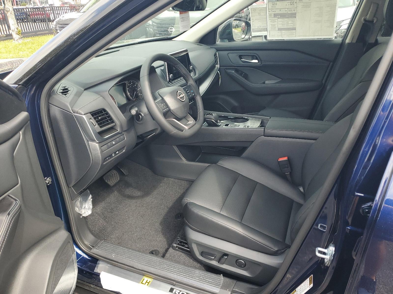 2026 Nissan Rogue 2026.5 FWD Dark Armor