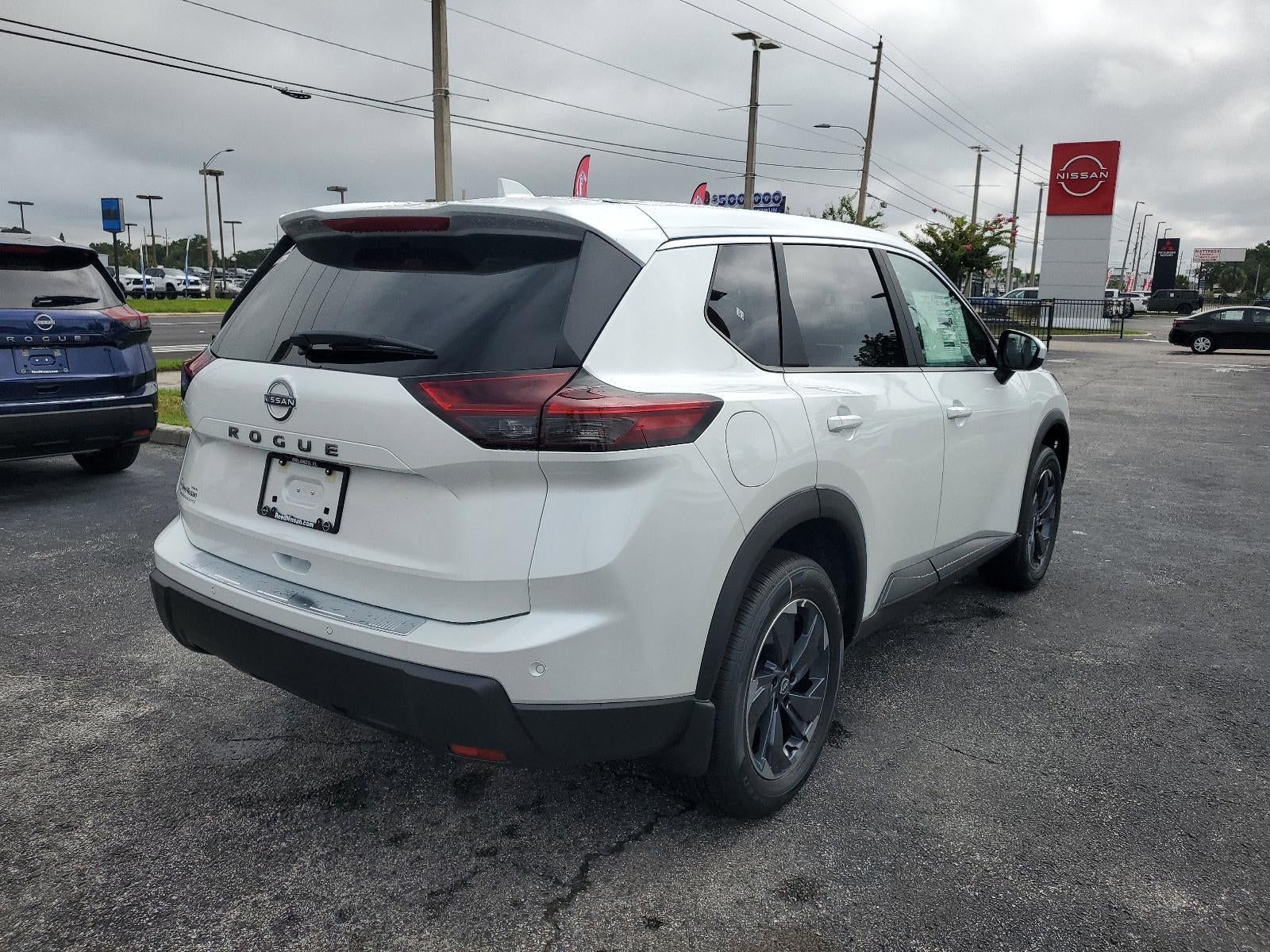 2026 Nissan Rogue FWD SV *Ltd Avail*