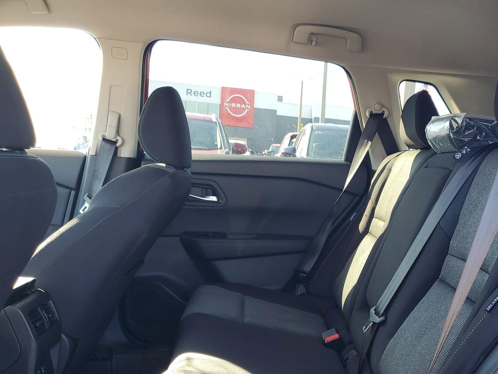 2026 Nissan Rogue FWD SV *Ltd Avail*