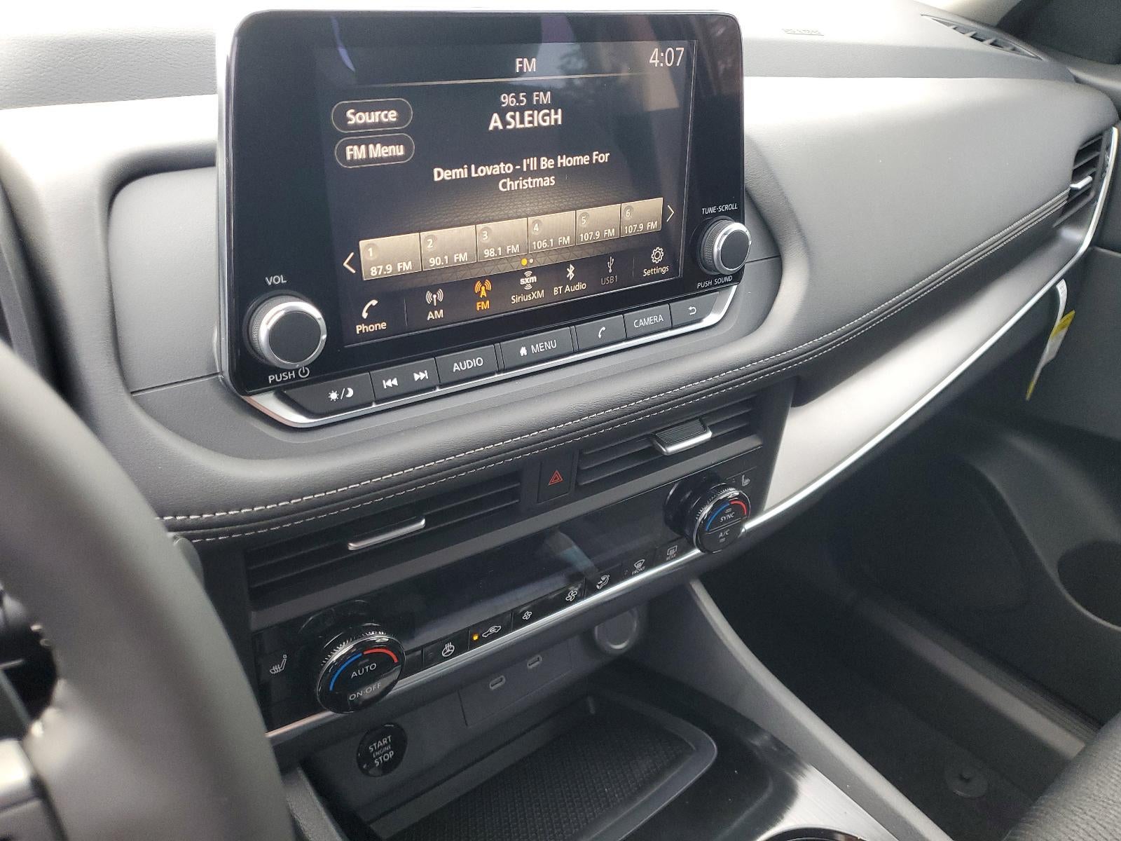 2026 Nissan Rogue FWD SV *Ltd Avail*