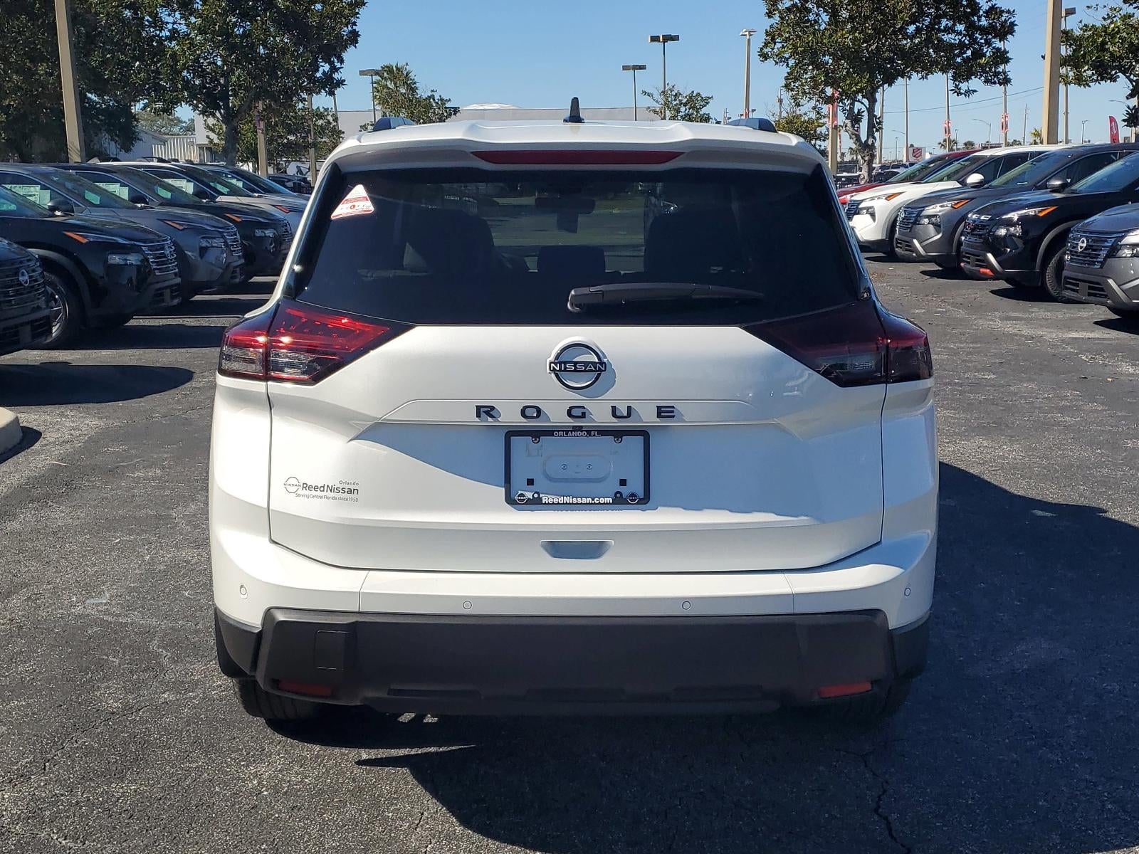 2026 Nissan Rogue 2026.5 FWD Dark Armor