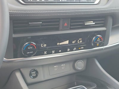 2026 Nissan Rogue FWD SV *Ltd Avail*