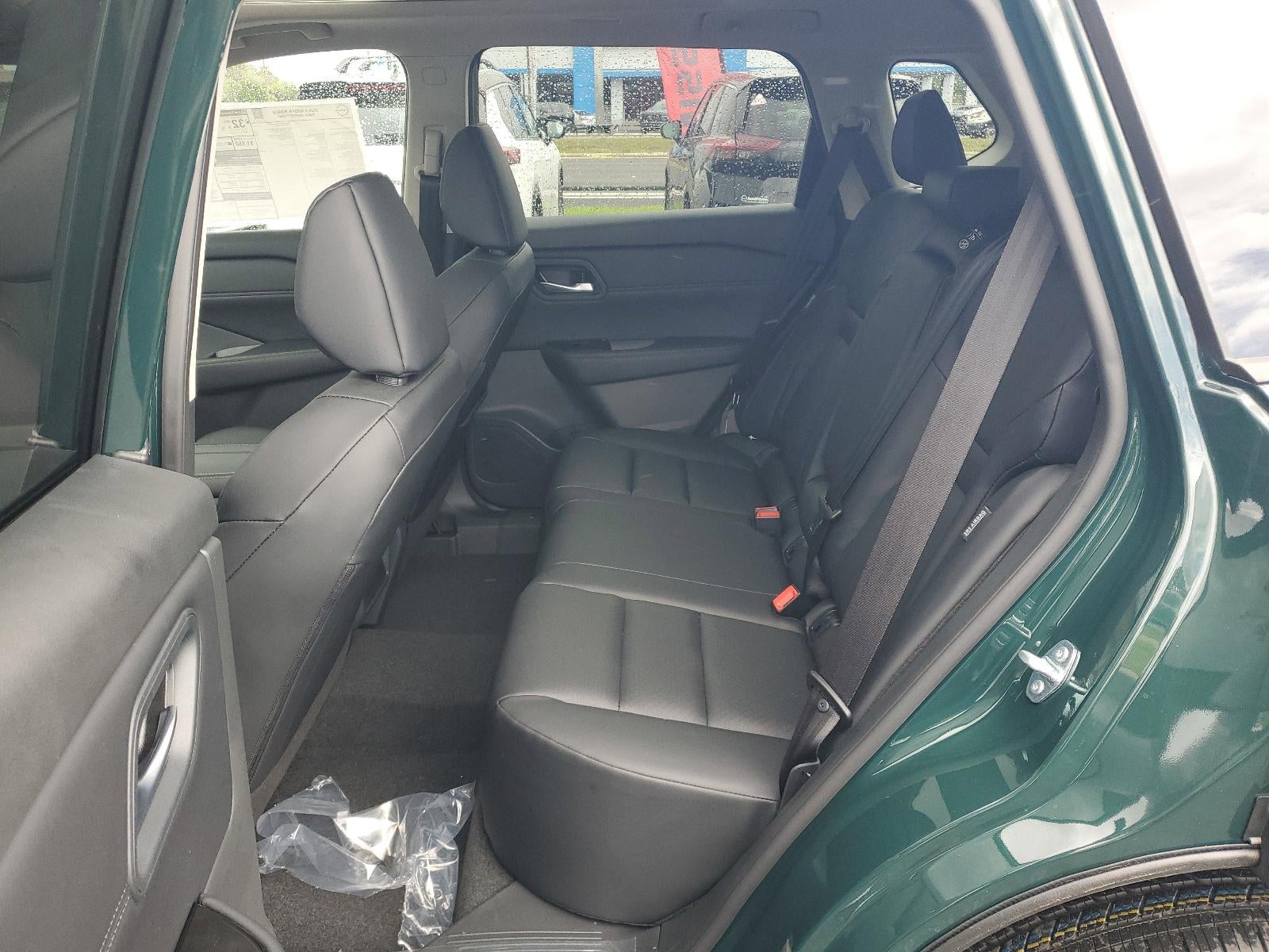 2026 Nissan Rogue 2026.5 FWD Dark Armor