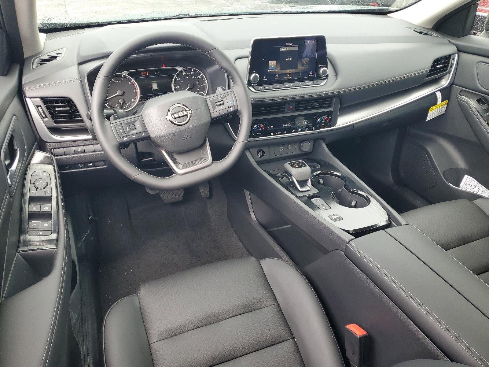 2026 Nissan Rogue 2026.5 FWD Dark Armor