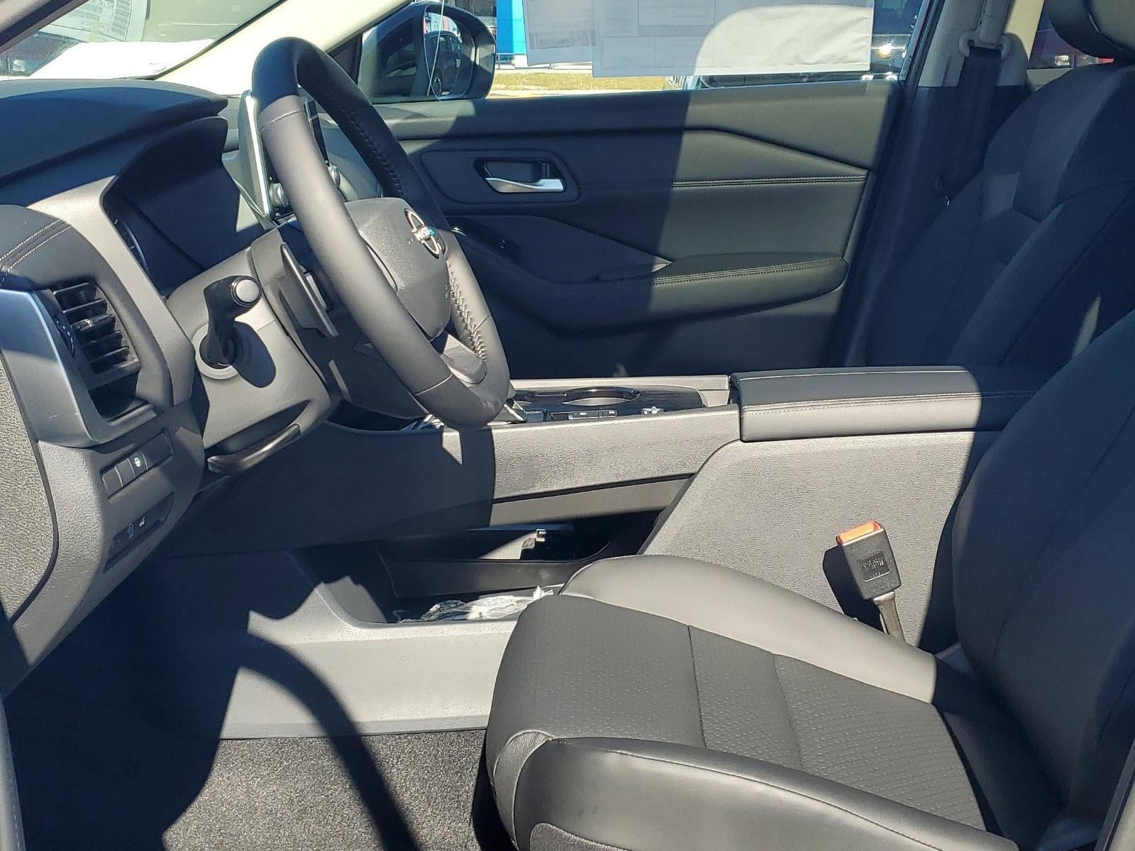 2026 Nissan Rogue 2026.5 FWD Dark Armor