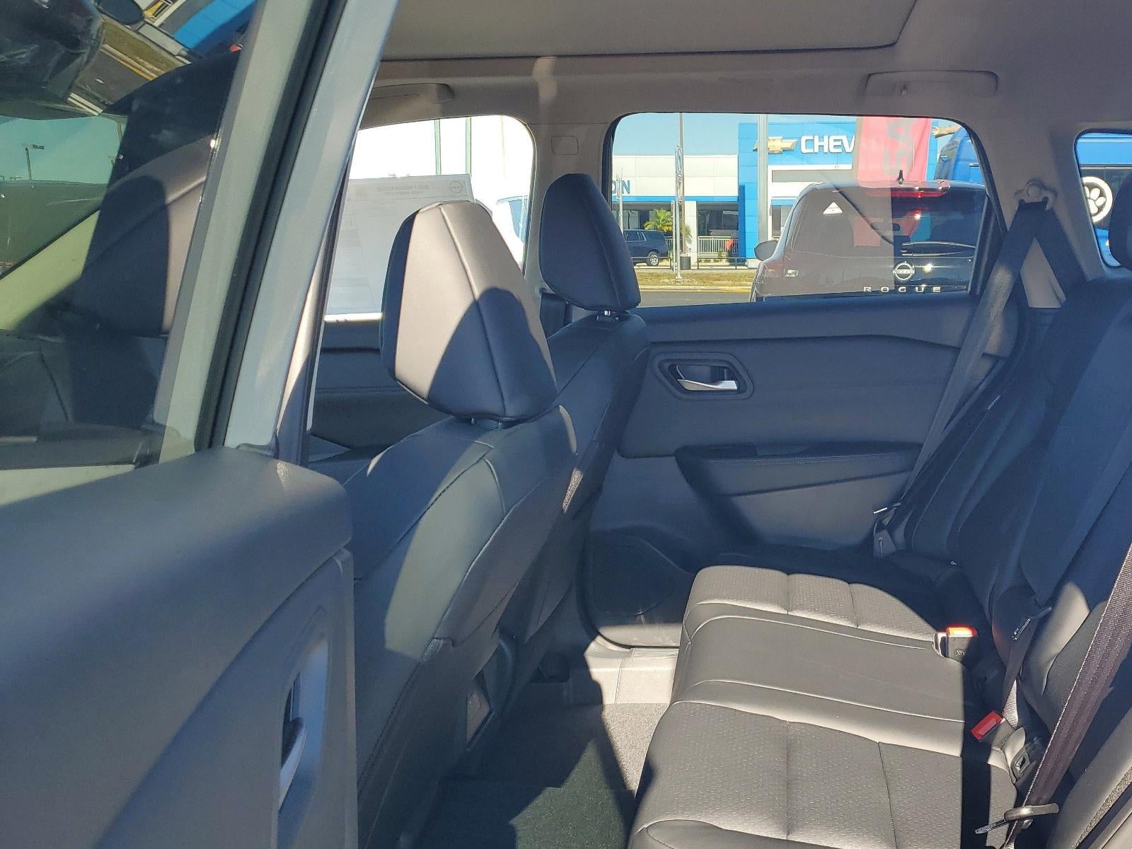 2026 Nissan Rogue 2026.5 FWD Dark Armor