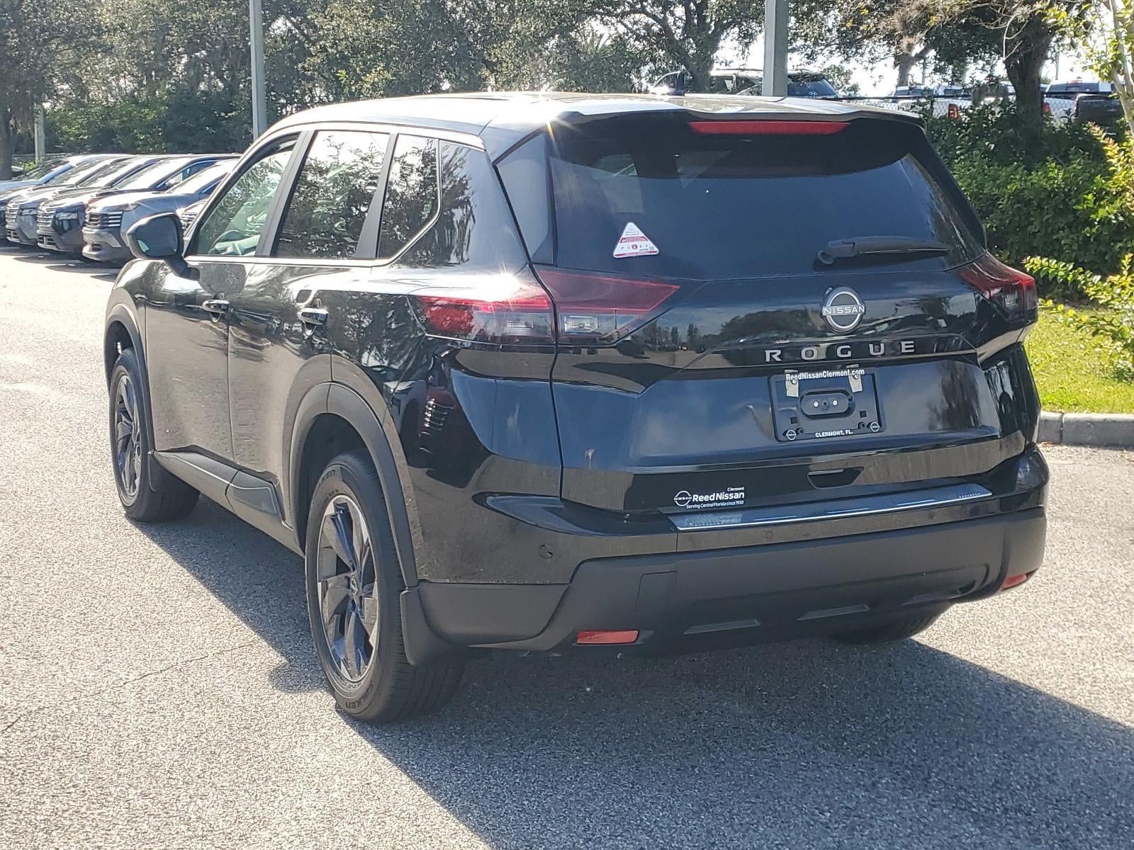 2026 Nissan Rogue FWD SV *Ltd Avail*