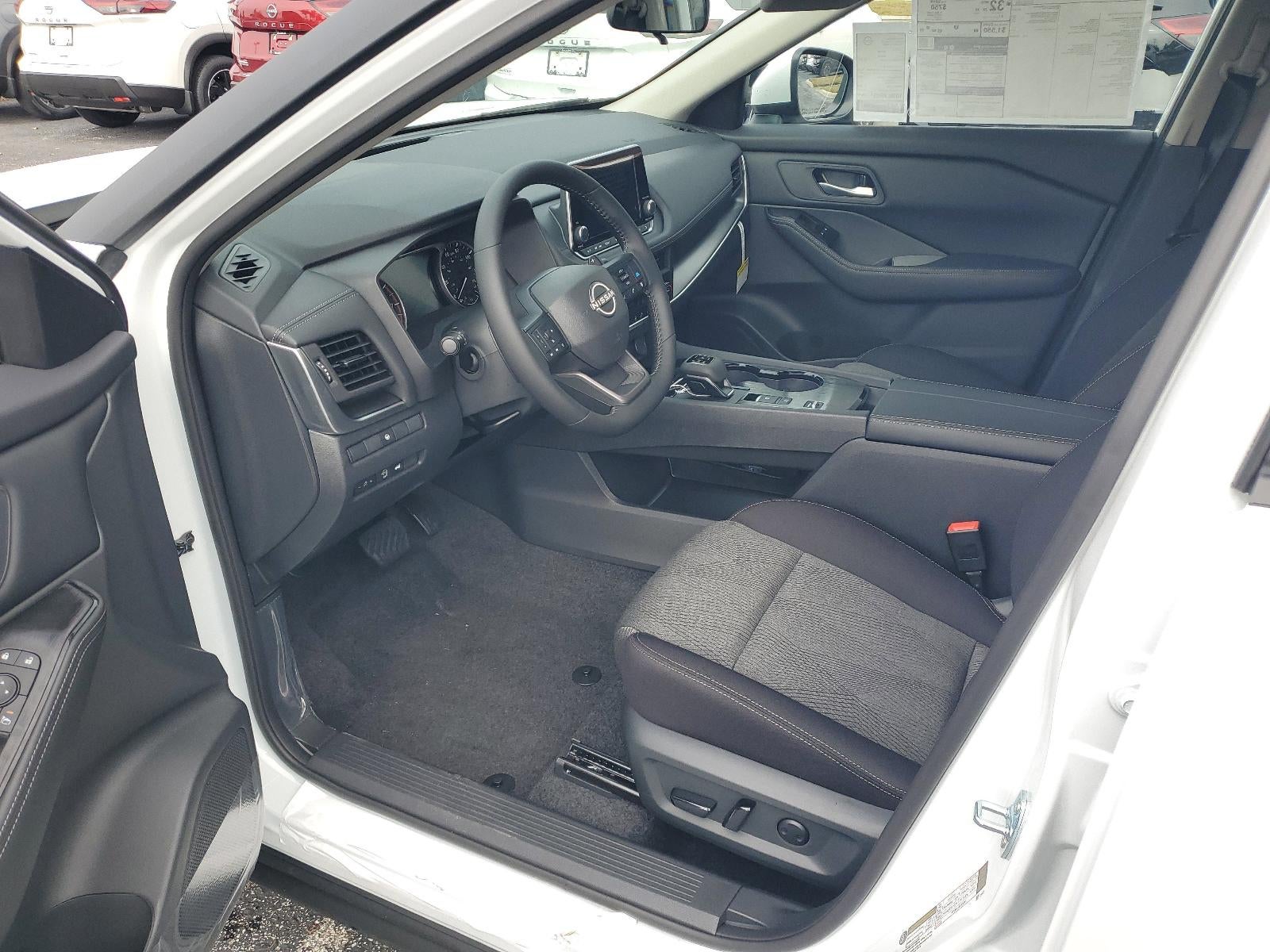 2026 Nissan Rogue 2026.5 FWD SV