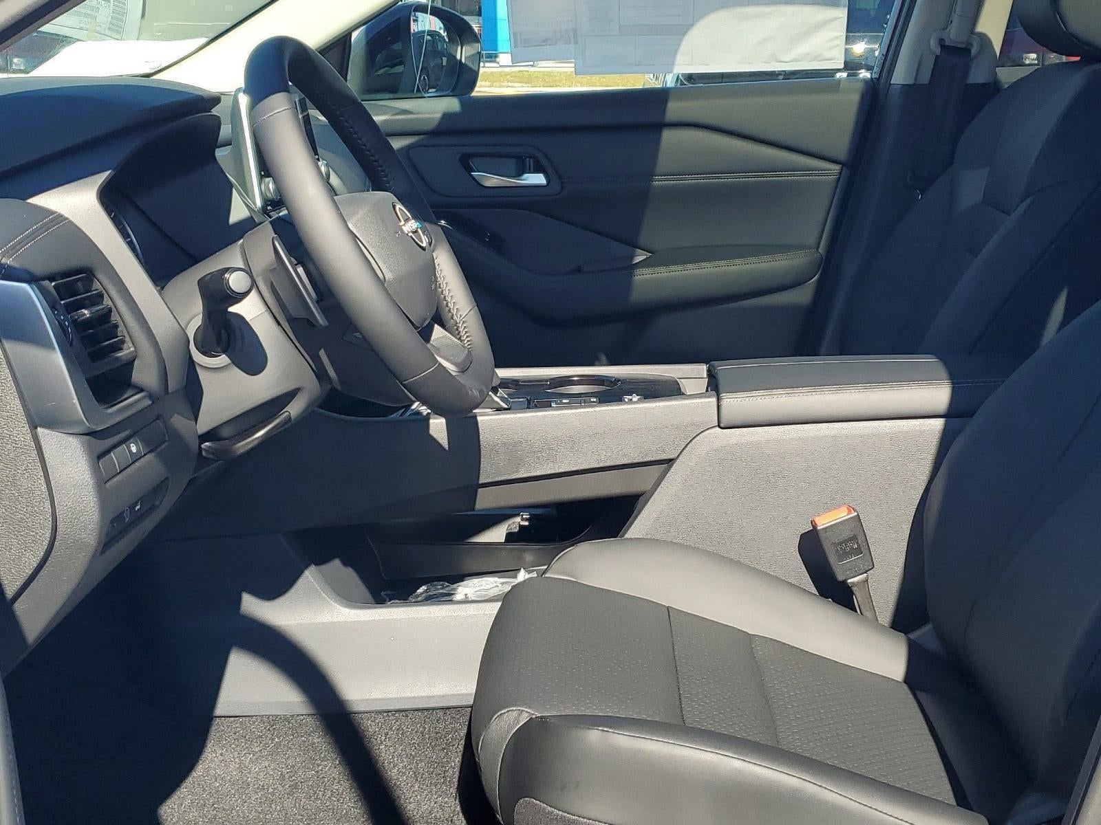 2026 Nissan Rogue 2026.5 FWD Dark Armor