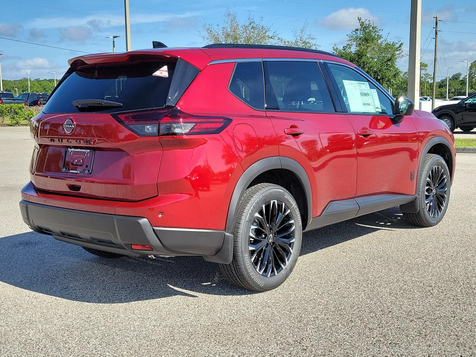 2026 Nissan Rogue 2026.5 FWD Dark Armor