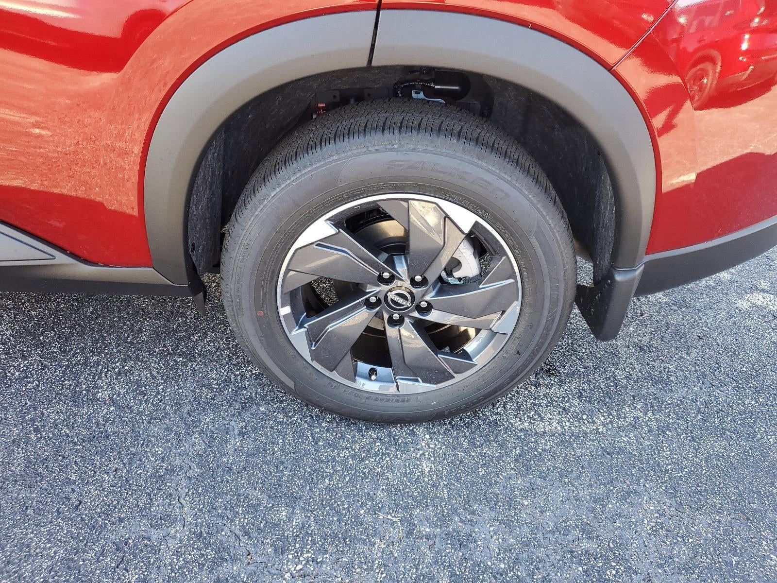 2026 Nissan Rogue FWD SV *Ltd Avail*