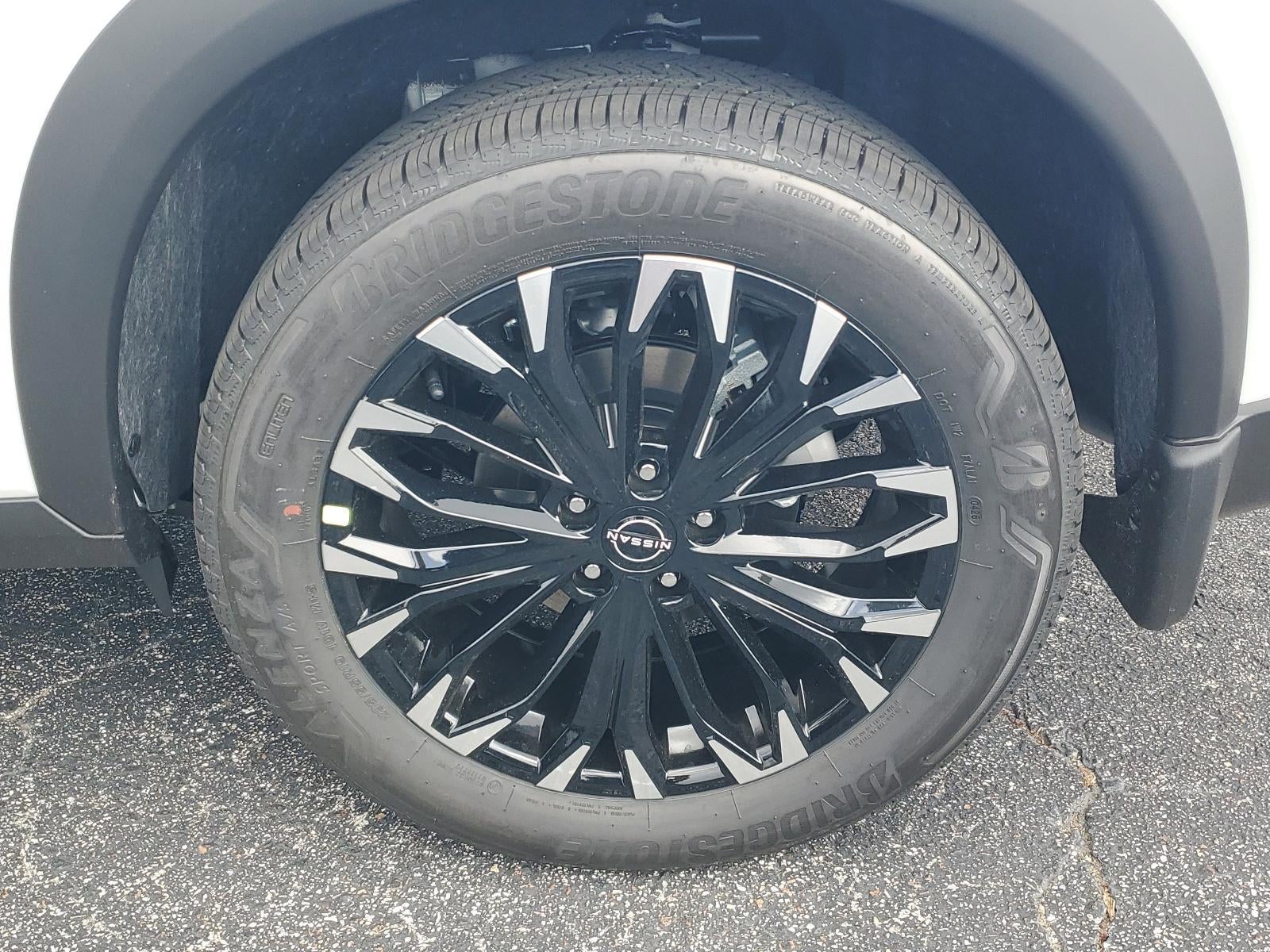 2026 Nissan Rogue 2026.5 FWD Dark Armor