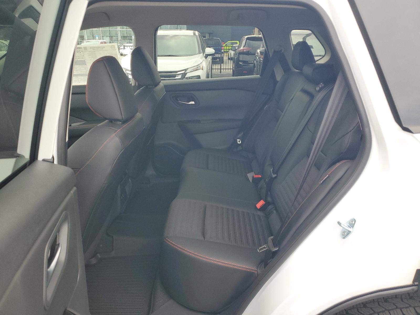 2026 Nissan Rogue 2026.5 AWD Rock Creek