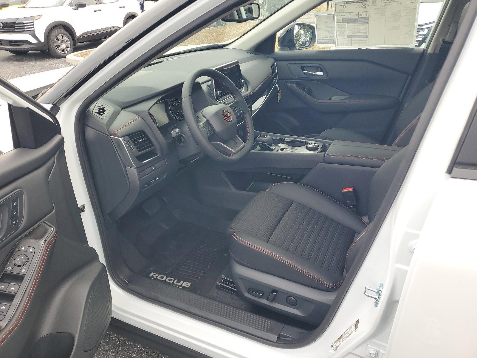 2026 Nissan Rogue 2026.5 AWD Rock Creek